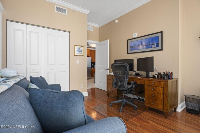 Foto del edificio - 1431 Riverplace Blvd