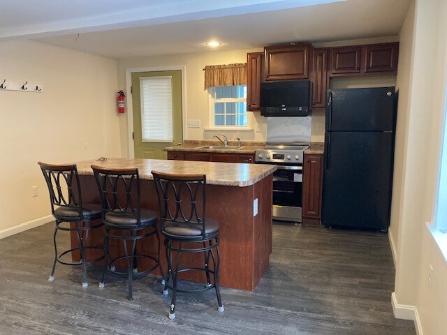 kitchen with island seating - 24 Village St