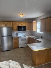 Building Photo - 40 Hanna Dr