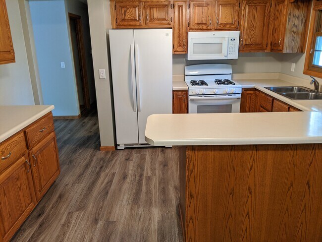Foto del edificio - 2429 E 32nd St