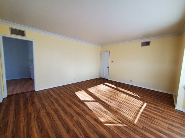 Foto del edificio - 132 Moffett Dr