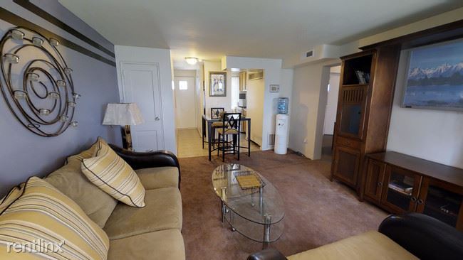 Foto del edificio - 3455 Blue Bonnet Cir