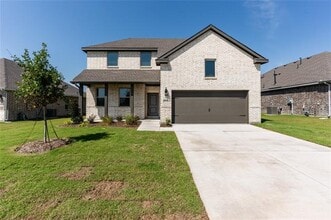 Building Photo - 2212 Cedar Bluff Ln