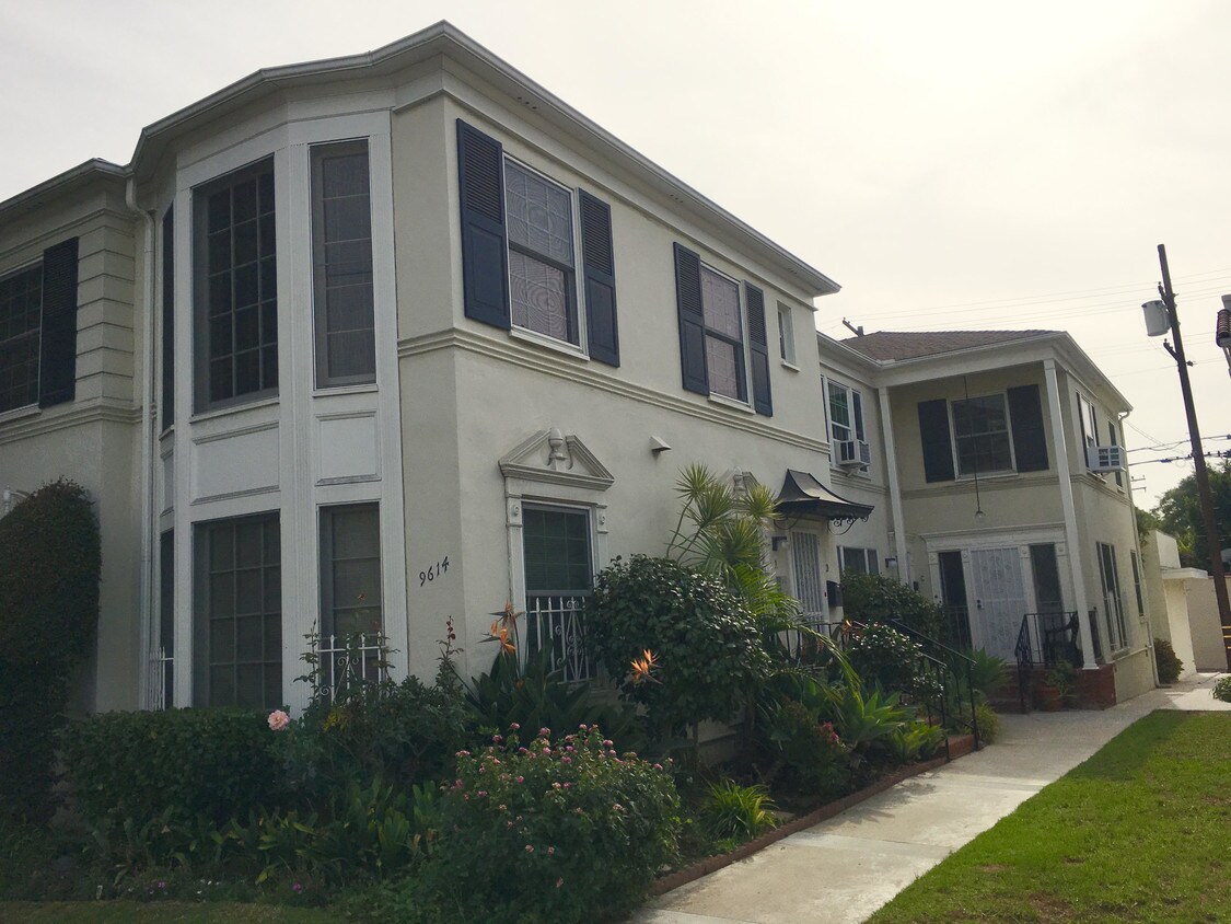 Primary Photo - 9614 W Olympic Blvd