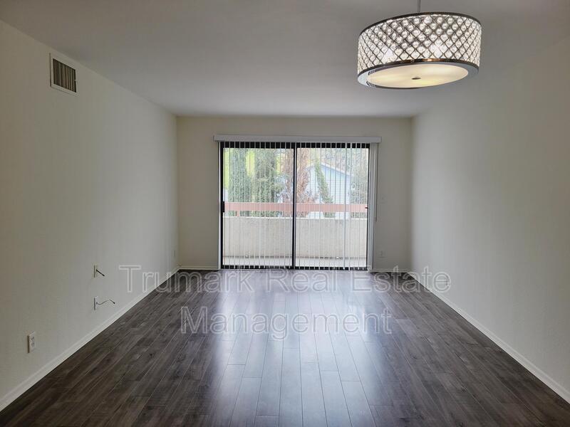 7340 Foothill Blvd Unit 2, Los Angeles, CA 91042 Condo for Rent in