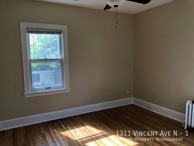 Building Photo - 1311 N Vincent Ave