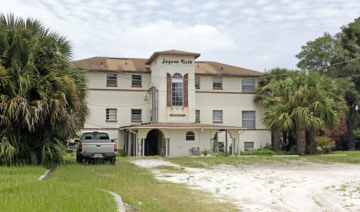 Primary Photo - Laguna Vista