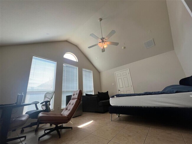 Foto del edificio - 7806 Crystal Moon Dr