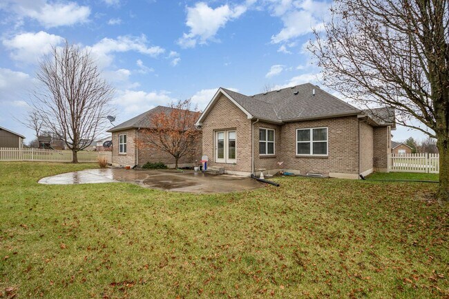 Building Photo - 9287 Maxwells Crossing