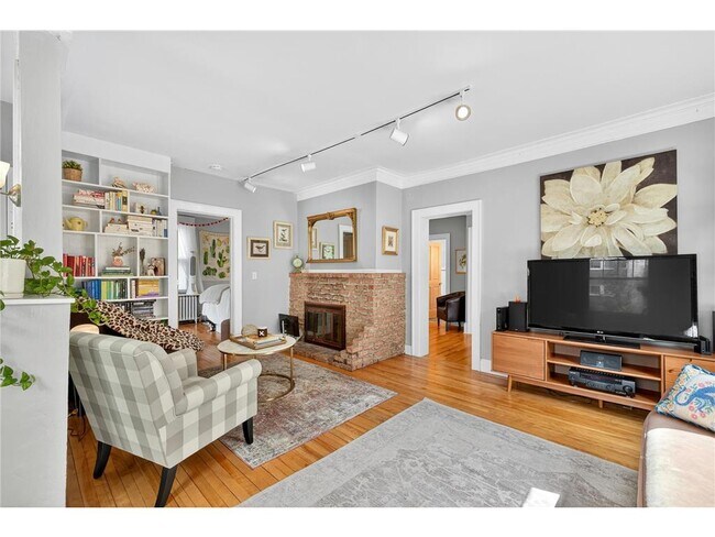 Foto del edificio - 3035 Irving Ave S