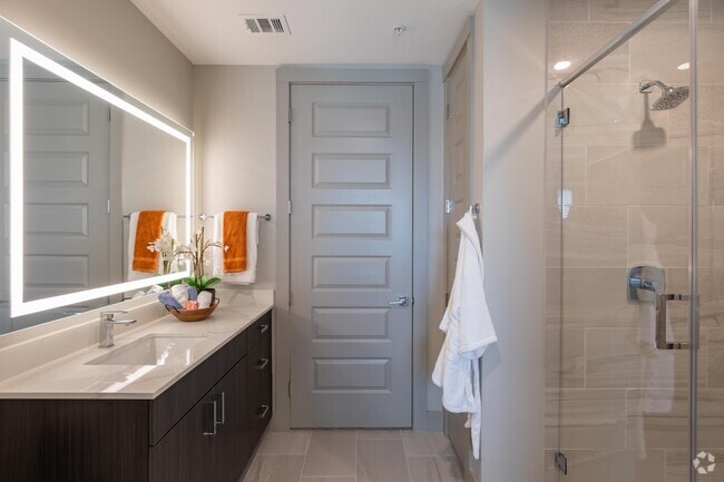 BATHROOM - Domain Heights