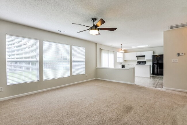 Foto del edificio - 225 Honeywell Way