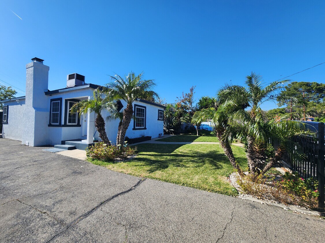 Foto principal - 7725 Ferncola Ave