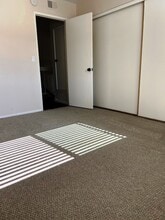 Building Photo - 33055 Dolphin Ct