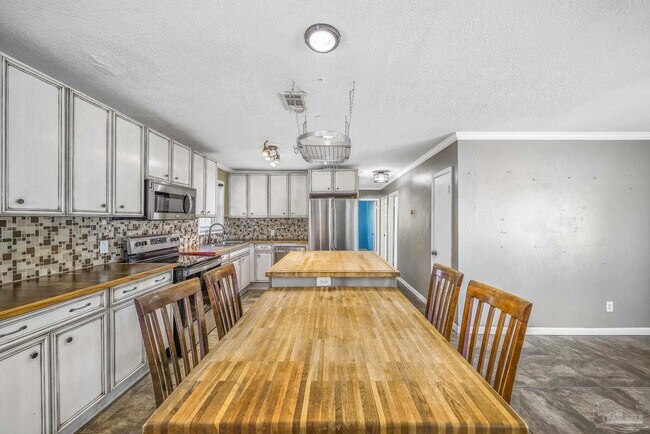 Foto del edificio - 2940 Donley St