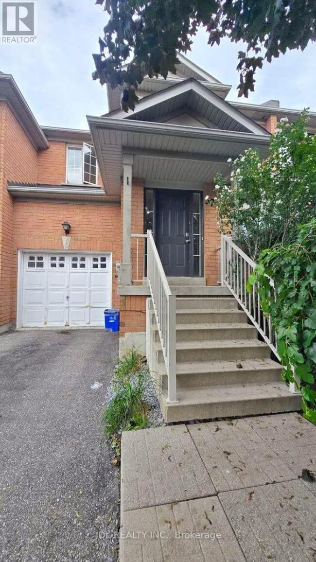Building Photo - 37 Holmwood St