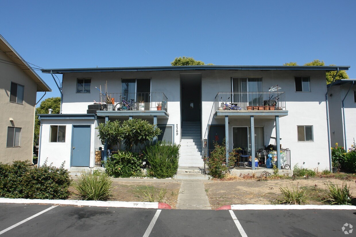 Building Photo - 2369 Galway Ct