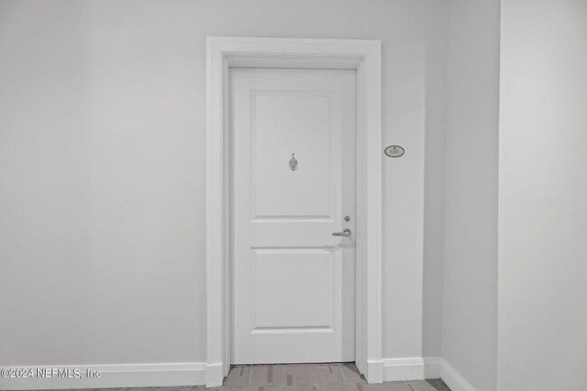 Building Photo - 2 bedroom in Jacksonville FL 32207
