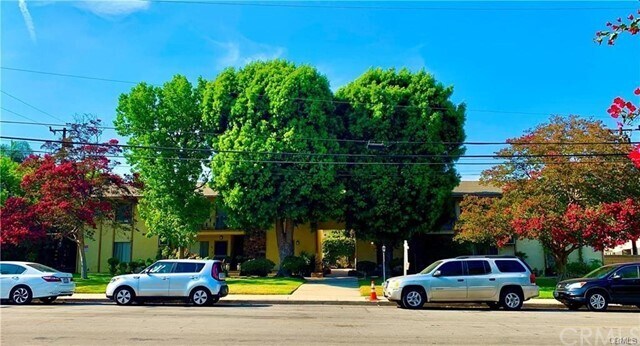Primary Photo - 515 Fairview Ave