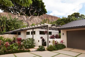 Building Photo - 3671 Diamond Head Cir