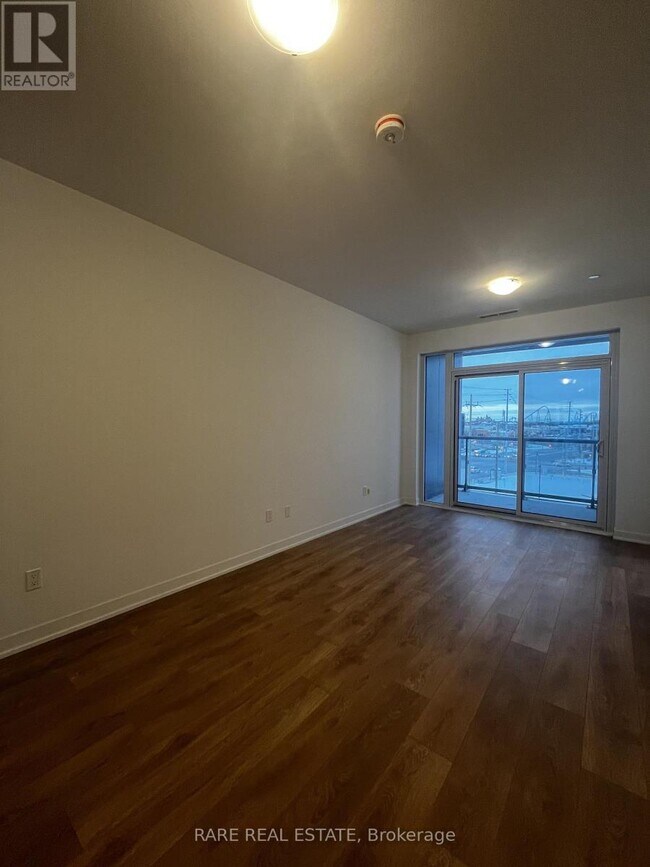 Building Photo - 498 Caldari Rd