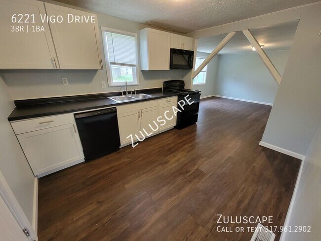 Foto del edificio - Quiet 3/1 in Clayton IN Half off first mon...