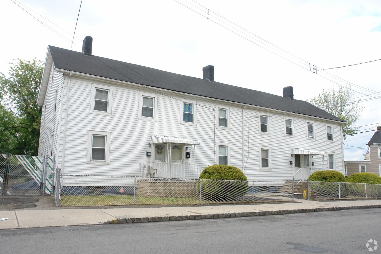 189195 Patterson St, Perth Amboy, NJ 08861 Apartments in Perth Amboy