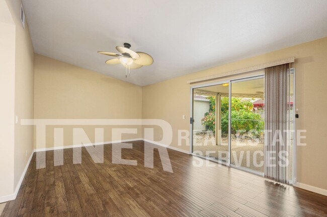 Building Photo - 7312 Sunsilver Ln