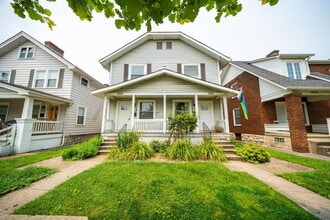 Building Photo - 1429 N 6th St