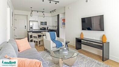 Building Photo - 740 N Dixie Hwy