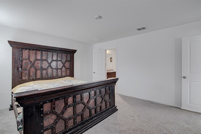 Building Photo - 8617 Thicket Rdg St