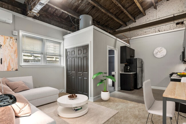 Building Photo - Bainbridge Lofts