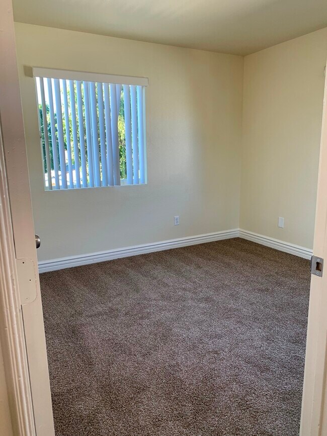 Foto del edificio - 119 E 84th St