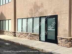 Building Photo - 2069 N Main St
