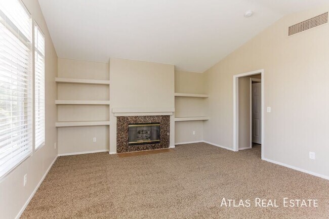 Foto del edificio - 6122 Flaming Arrow Rd