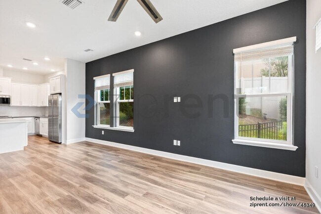 Foto del edificio - 11496 Fathom Ct