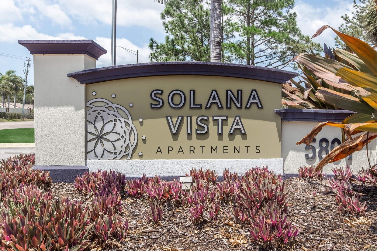 Solana Vista Apartments - 5801 Fishermans Dr Bradenton, FL 34209 |  Apartments.com