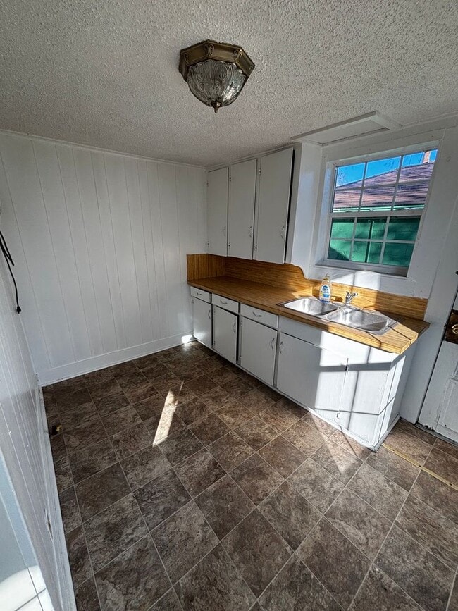 Foto del edificio - 1br 1ba house!