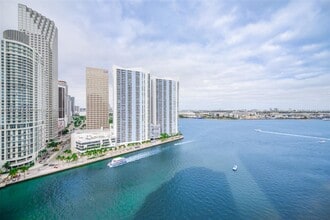 Building Photo - 901 Brickell Key Blvd