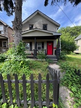 Building Photo - 14917 Darwin Ave
