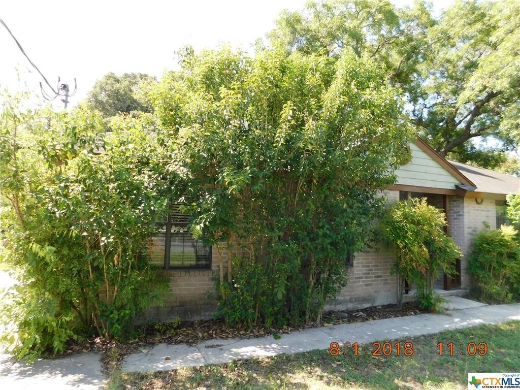 Primary Photo - 265 Lohmann St