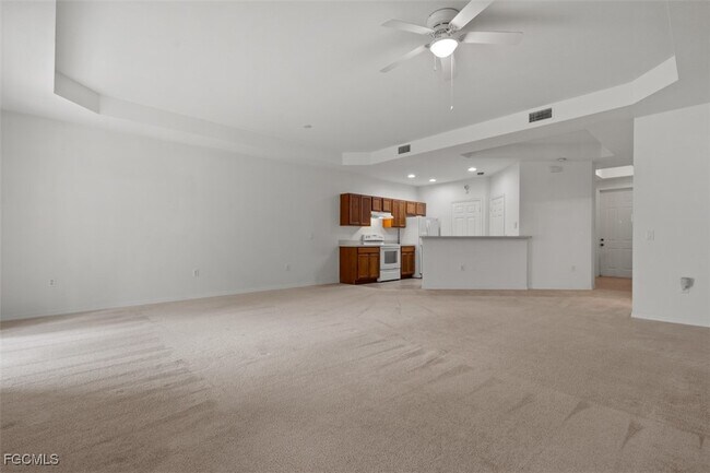 Building Photo - 16217 Via Solera Cir