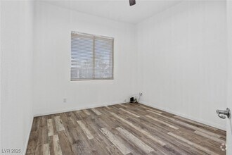 Building Photo - 4630 Laguna Vista St