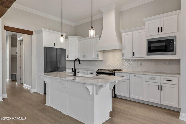 Building Photo - 109 Easy Rock Landing Dr