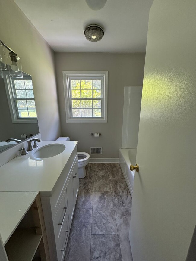 Building Photo - Pageland Rental Available