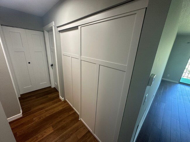 Foto del edificio - 4575 W 80th St Cir