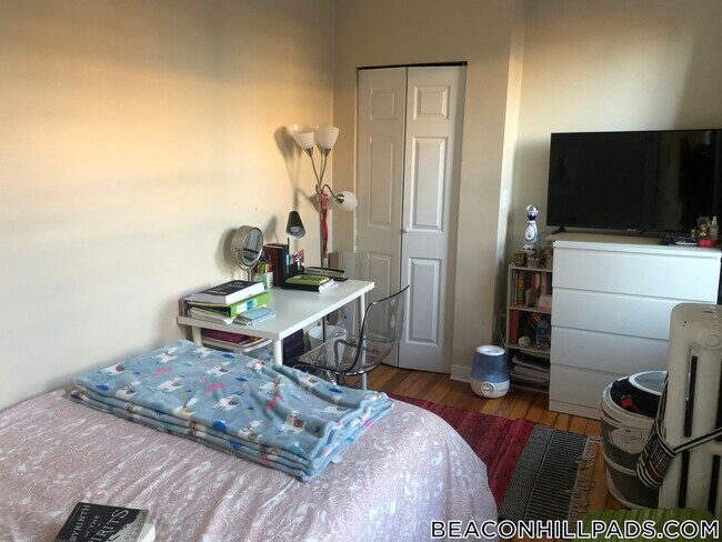 Foto del edificio - 70 Joy St