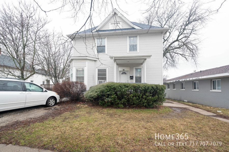 Primary Photo - Charming 2 Bedroom in Joliet