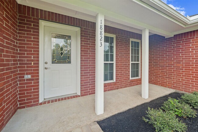 Foto del edificio - 18823 Cypress Church Rd