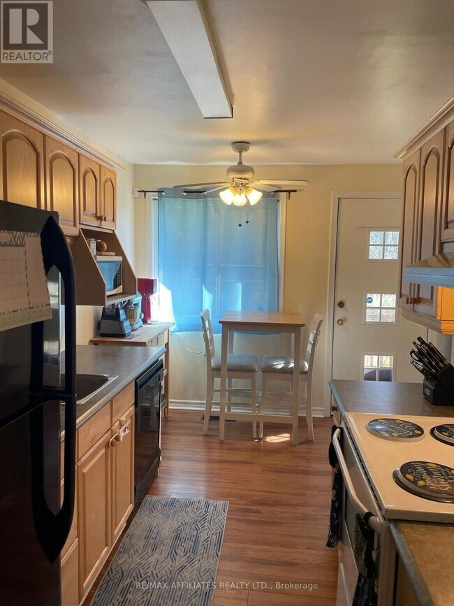 Photo du bâtiment - 4918 Leitrim Rd